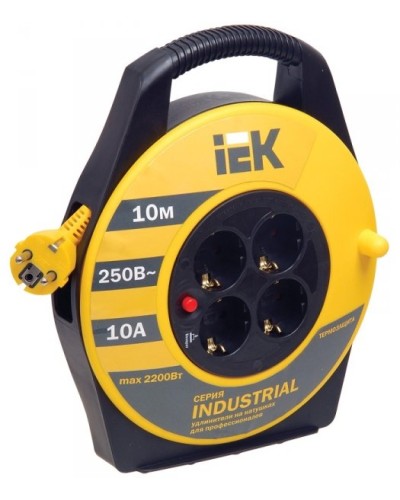 УК10 4 места, 10м (WKP15-16-04-10). Удлинитель на катушке Industrial. IEK в Череповце