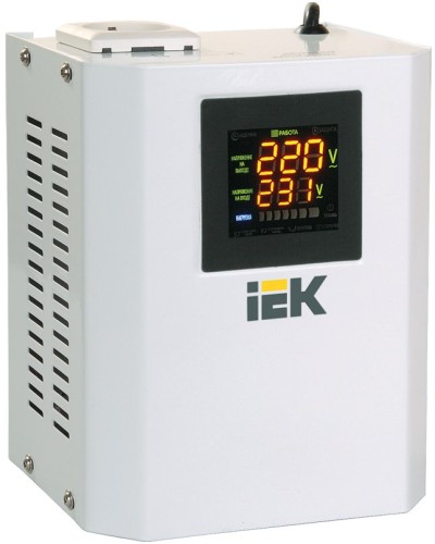 Стабилизатор напряжения серии Boiler (IVS24-1-00500). Стабилизатор напряжения. IEK в Череповце