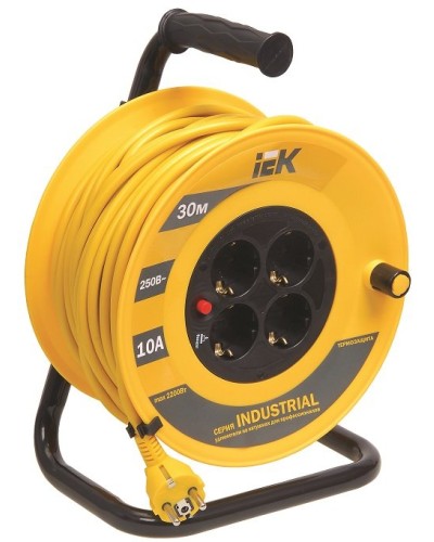 УК50 4 места, 50м (WKP15-16-04-50). Удлинитель на катушке Industrial. IEK в Череповце