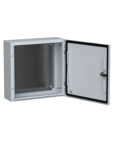 ЩМП-40.40.15 УХЛ1 IP66 400х400х150 TITAN 5 (TI5-10-N-040-040-015-66). Шкаф металлический с монтажной платой. IEK в Череповце