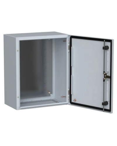 ЩМП-50.40.25 УХЛ1 IP66 500x400x250 TITAN 5 (TI5-10-N-050-040-025-66). Шкаф металлический с монтажной платой. IEK в Череповце